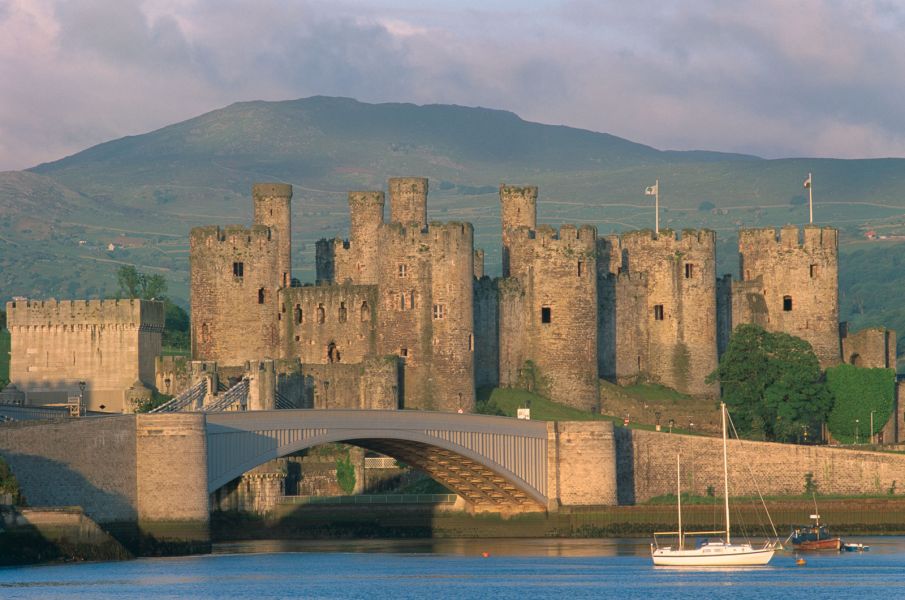 康威城堡（Conwy Castle）